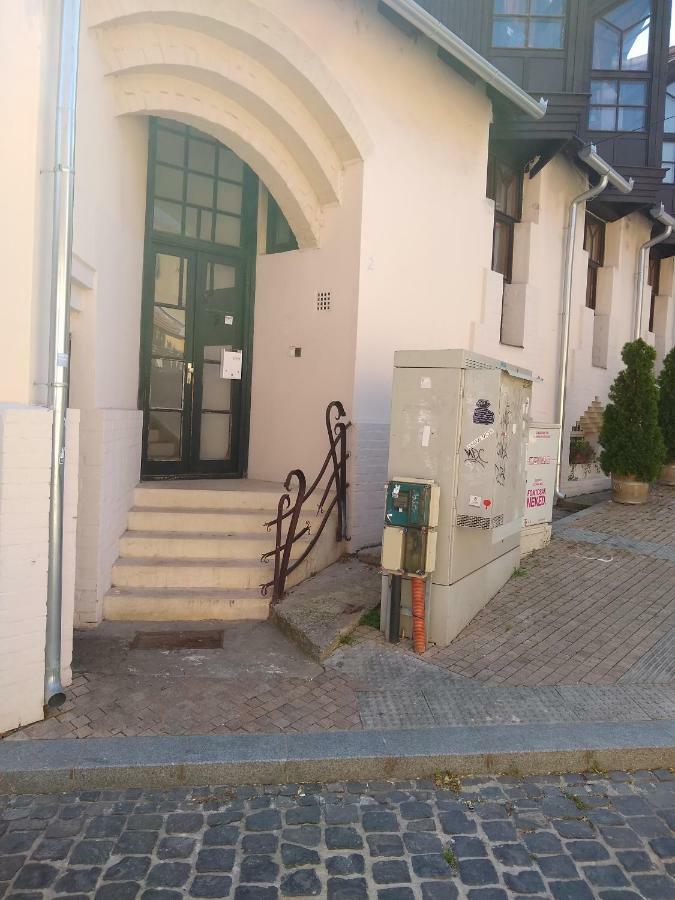 Fonix Family Apartment A Step From Szechenyi Square Beci Exterior foto